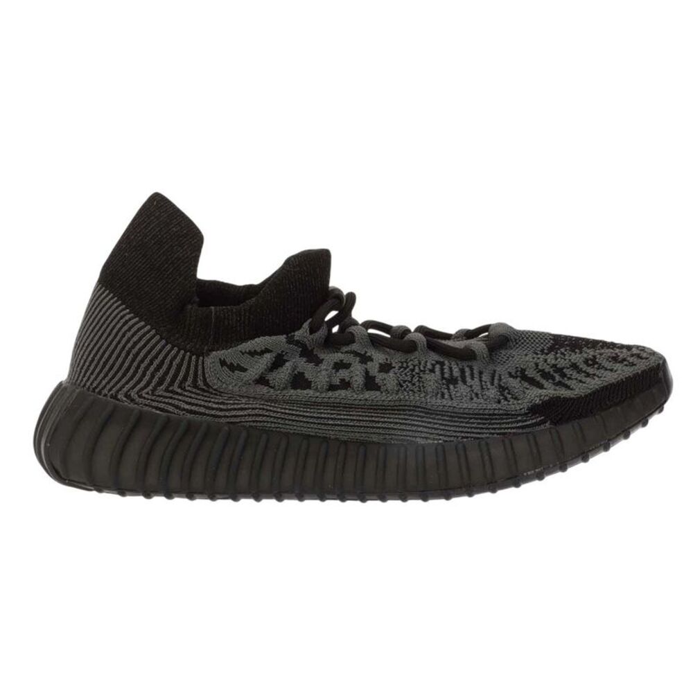 Yeezy Womens/Ladies 350 V2 Compact Sneakers / Black